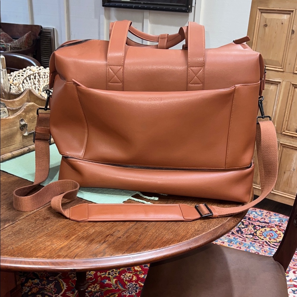 Leather Travel Weekender Bag in Cognac Brown